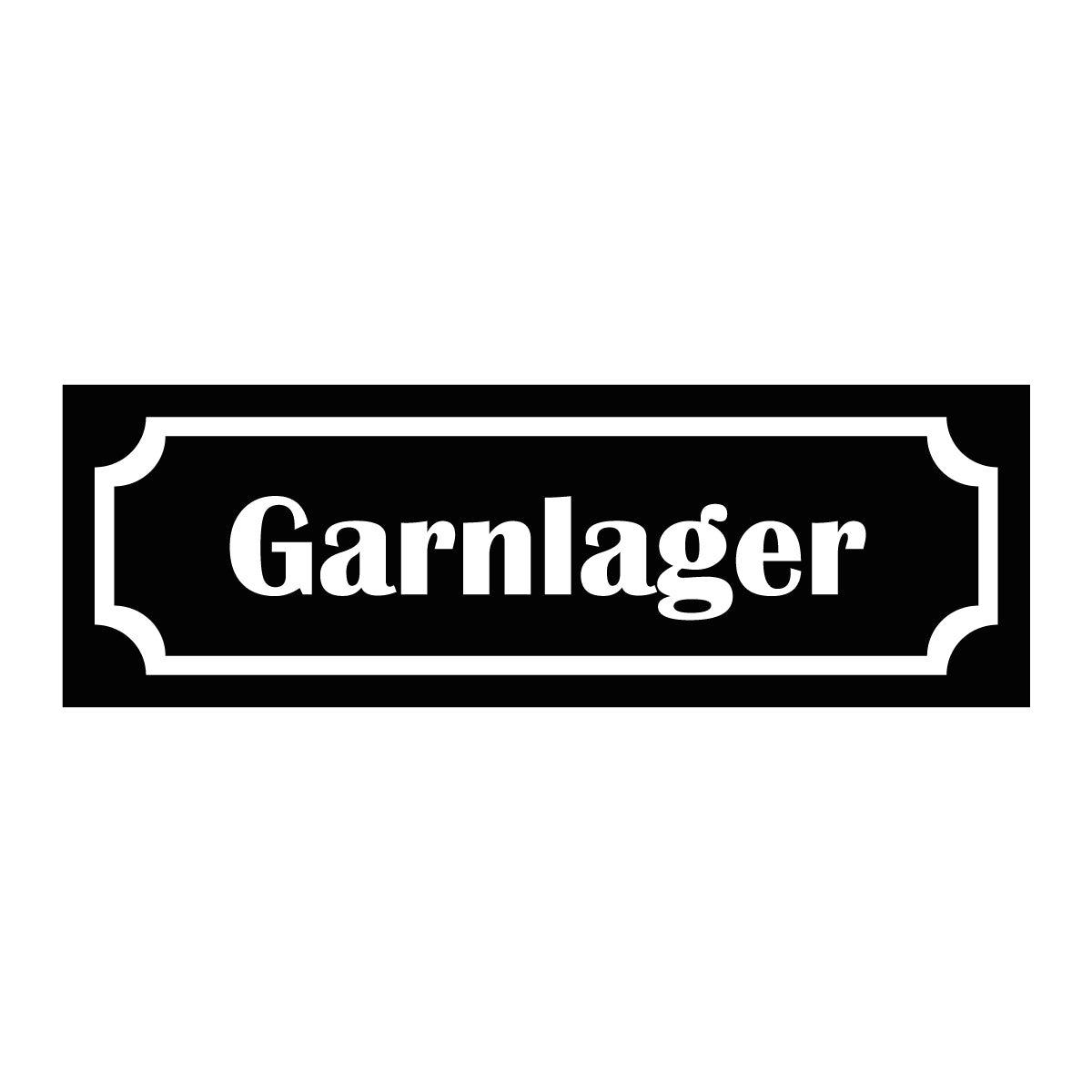 Märkskylt "Garnlager" i svart färg