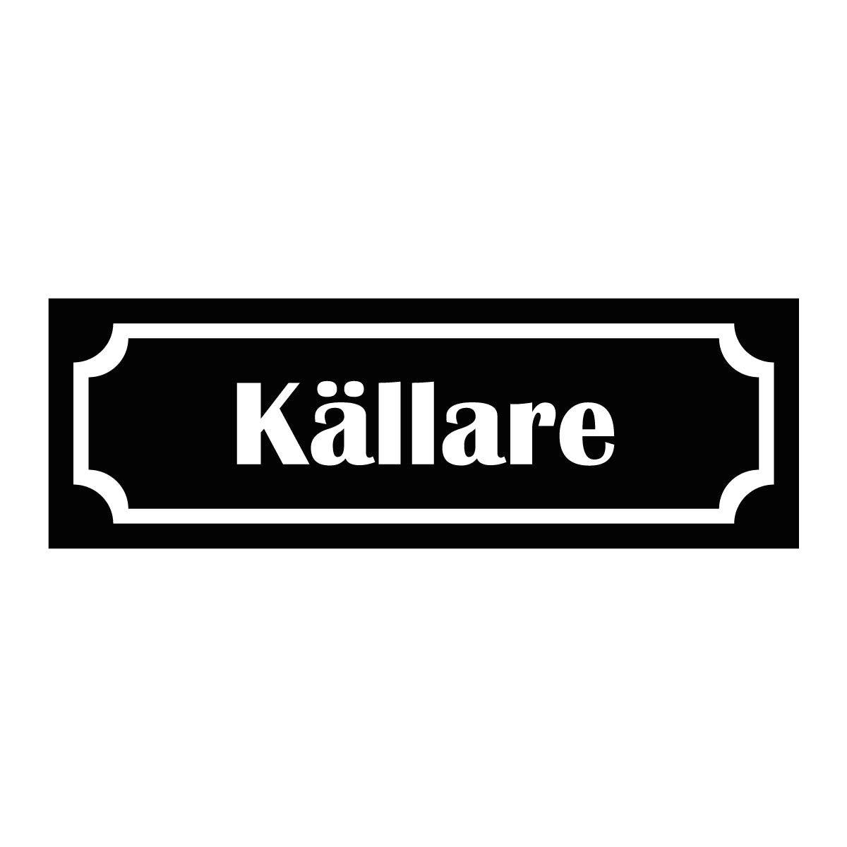 Märkskylt "Källare" i svart färg