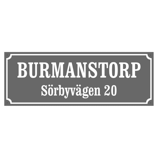 Husskylt - Grå/Vit - 500x180mm - Gammaldags stil